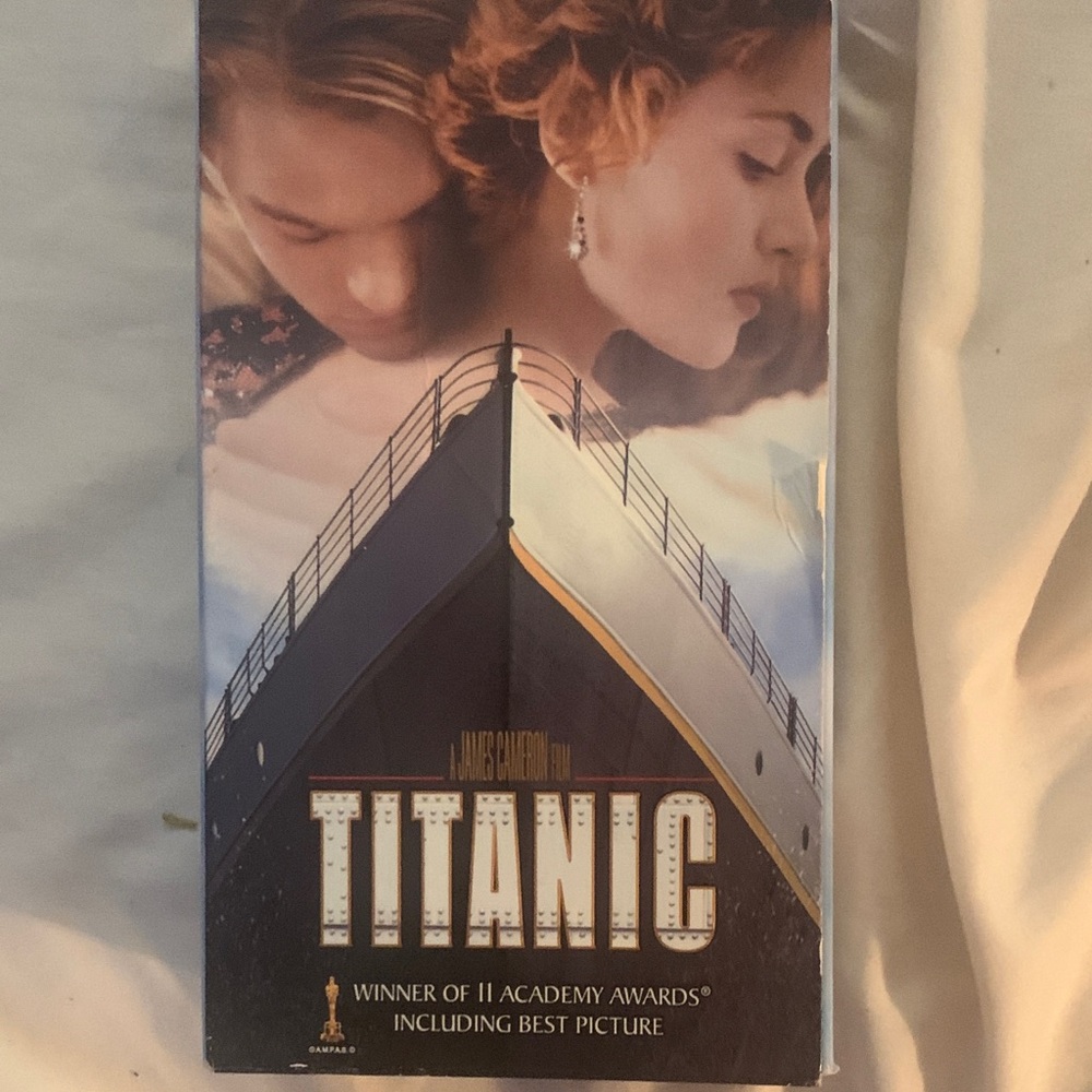 Vintage Titanic VHS Movie Double VHS